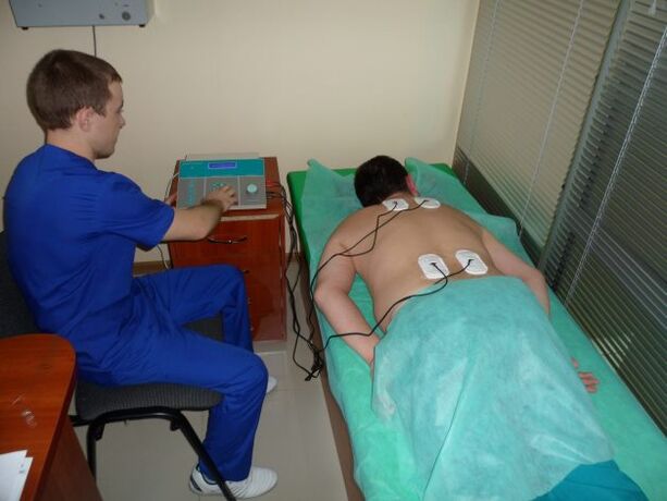 Physiotherapy as a method of treating osteochondrosis.